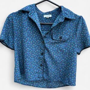 Urban Outfitters silky floral button up in perfect condition